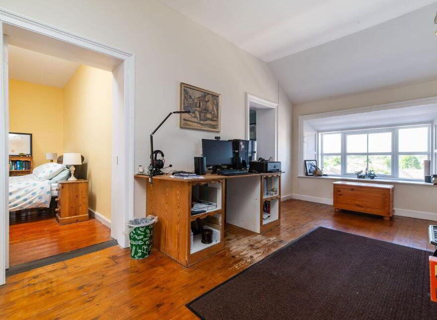 Main Street, Portarlington, R32V21D