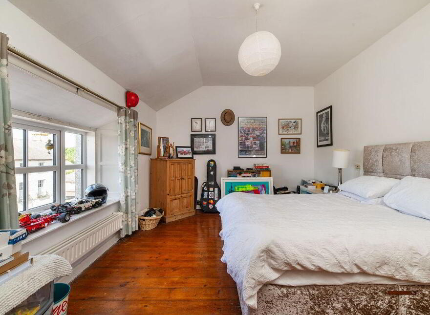 Main Street, Portarlington, R32V21D