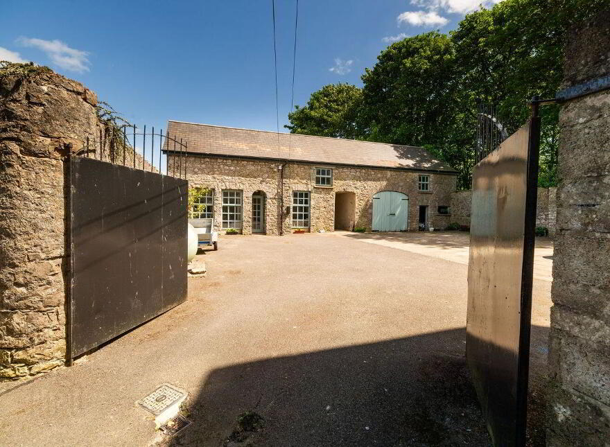 Main Street, Portarlington, R32V21D