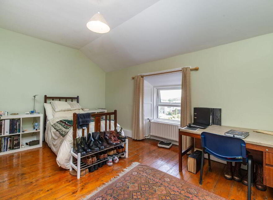 Main Street, Portarlington, R32V21D