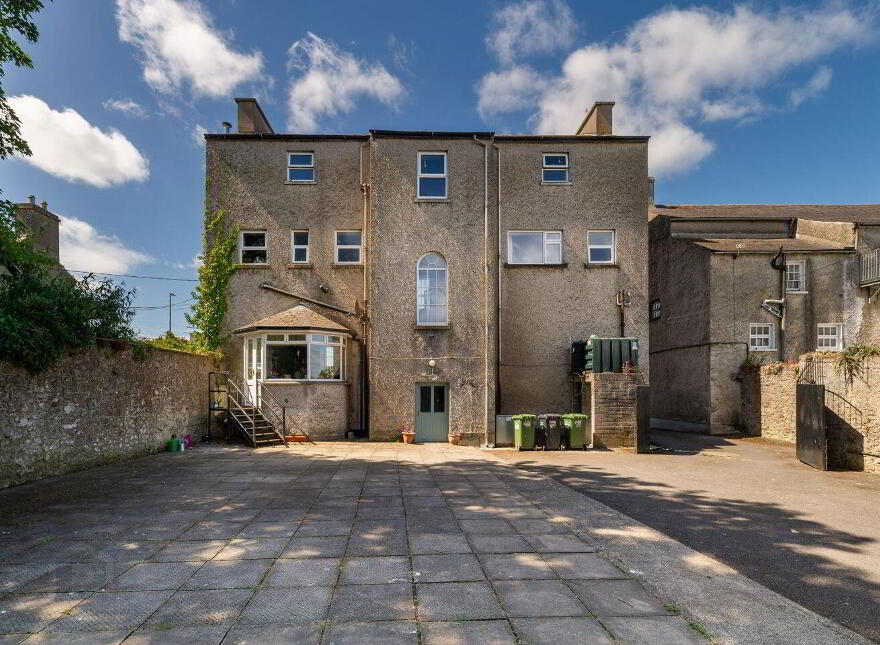 Main Street, Portarlington, R32V21D