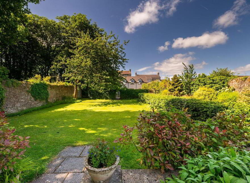 Main Street, Portarlington, R32V21D