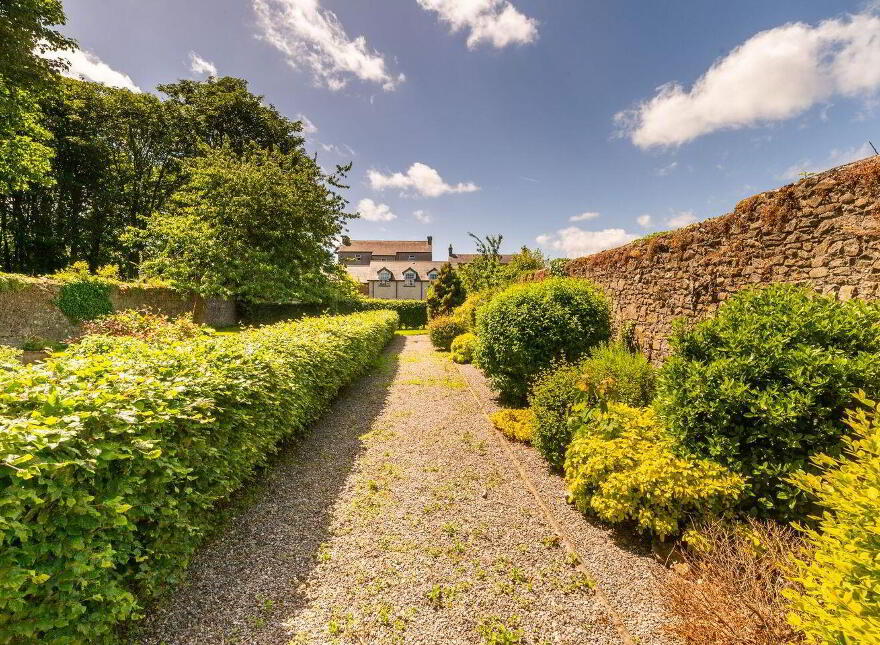 Main Street, Portarlington, R32V21D