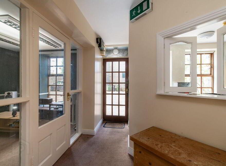 Main Street, Portarlington, R32V21D