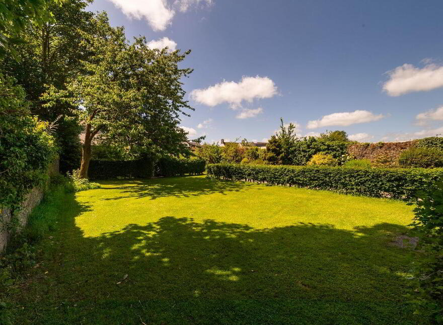 Main Street, Portarlington, R32V21D