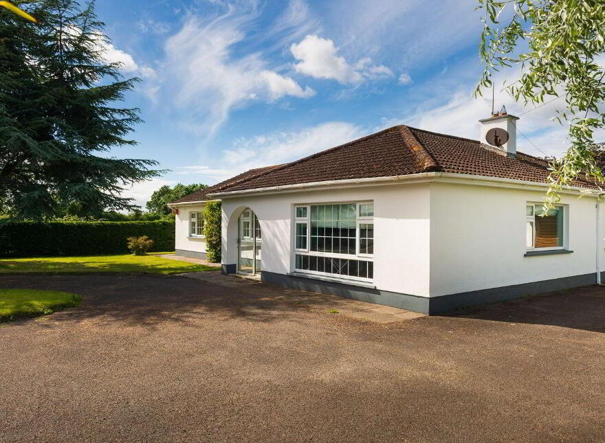 Lea Castle, Lea Road, Portarlington, R32A6C9