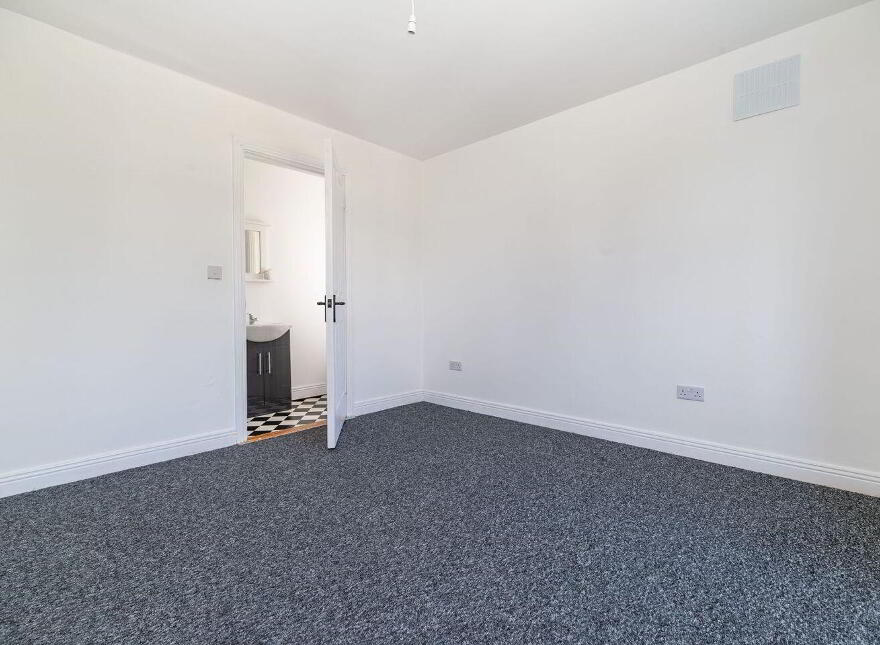 14 Lough Gate, Portarlington, R32AH10