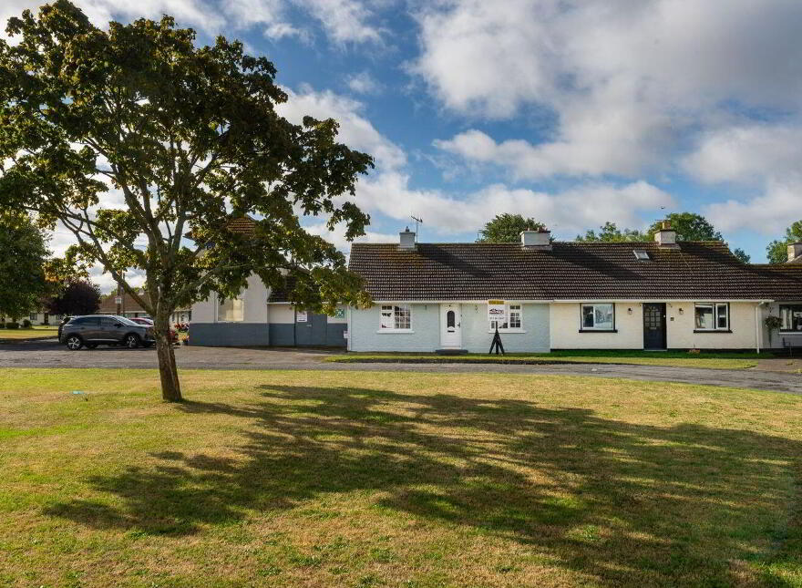 38 Saint Brochan's Park, Bracknagh, R51KH73