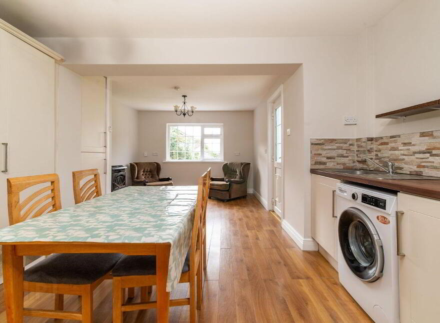 38 Saint Brochan's Park, Bracknagh, R51KH73