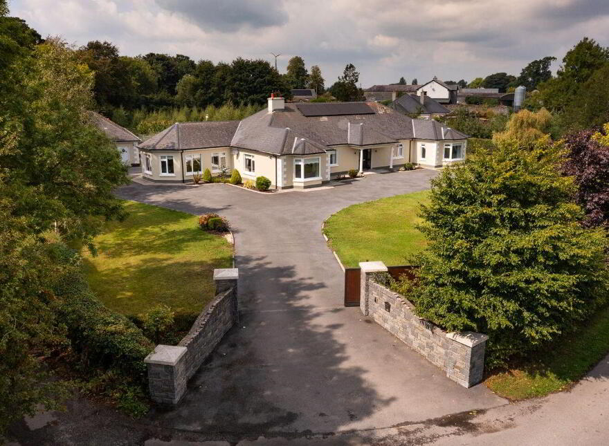 Killeen, Mountmellick, Emo, R32V0F3 photo