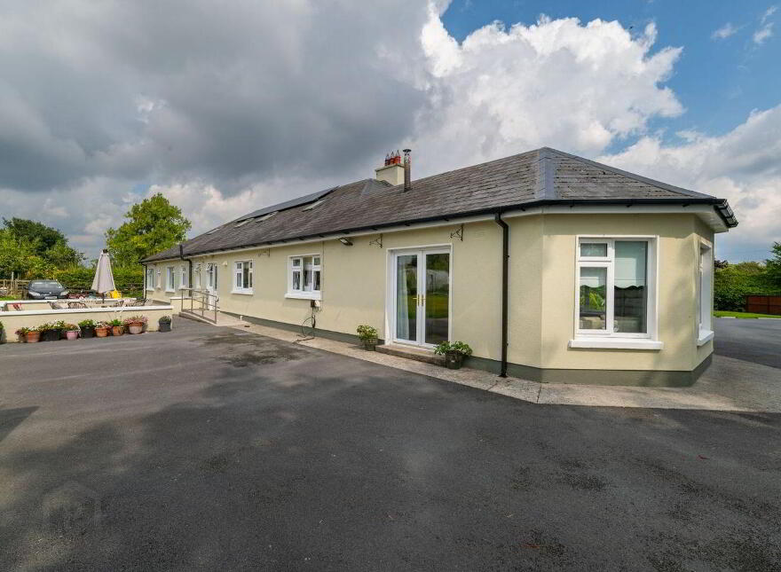 Killeen, Mountmellick, Emo, R32V0F3