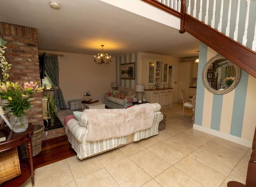 East, Gate Lodge, Glenart, Arklow, Y14HC98