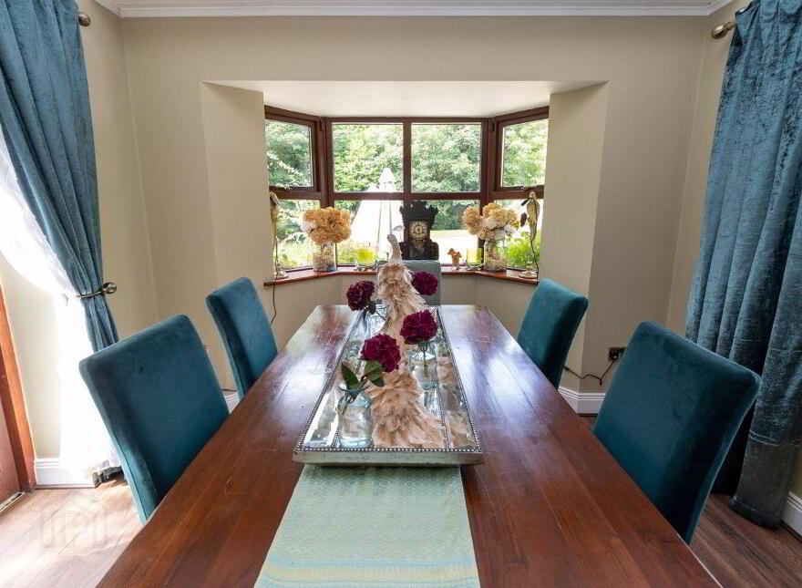 East, Gate Lodge, Glenart, Arklow, Y14HC98