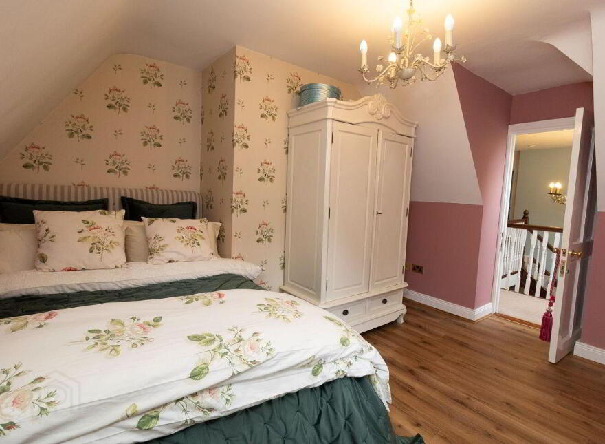 East, Gate Lodge, Glenart, Arklow, Y14HC98