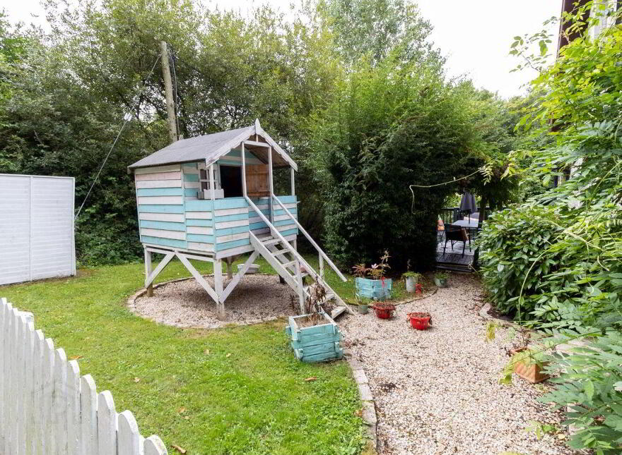 East, Gate Lodge, Glenart, Arklow, Y14HC98