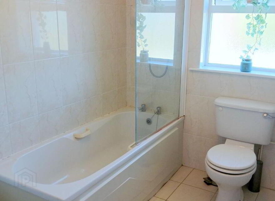 16 Sliabh Alainn, Brigown, Mitchelstown, P67HD52