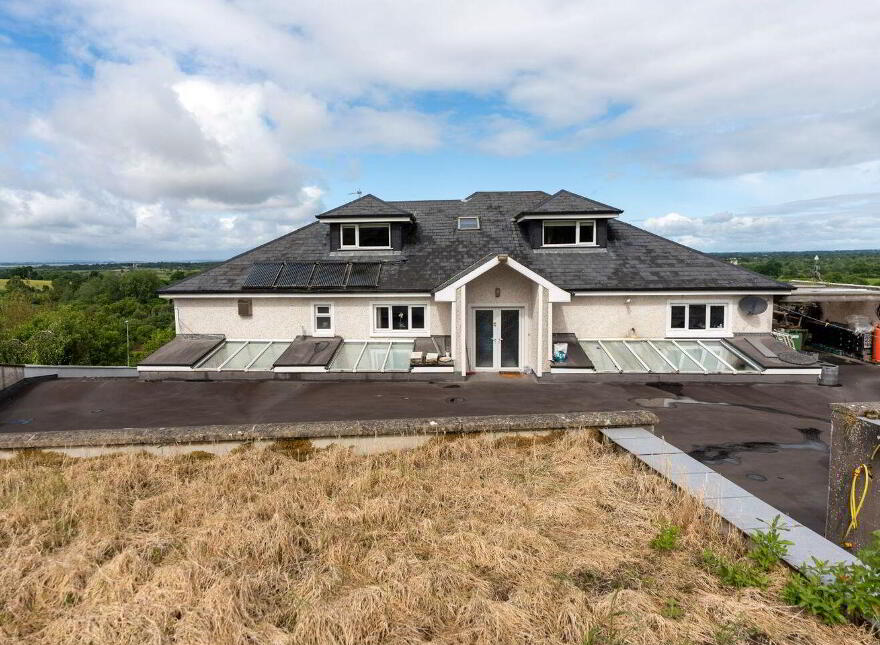 1 Castlecourt, Brickhill, Cratloe, V95EA00