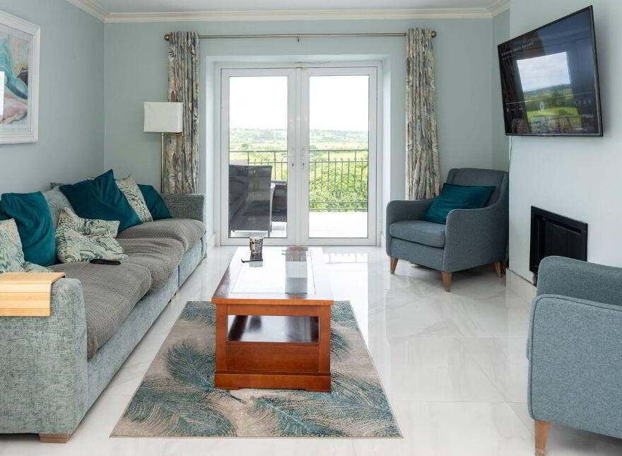 1 Castlecourt, Brickhill, Cratloe, V95EA00