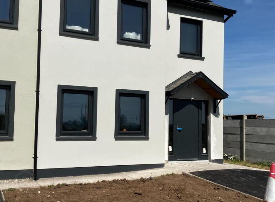 Glenir, Cullen, E34DY71
