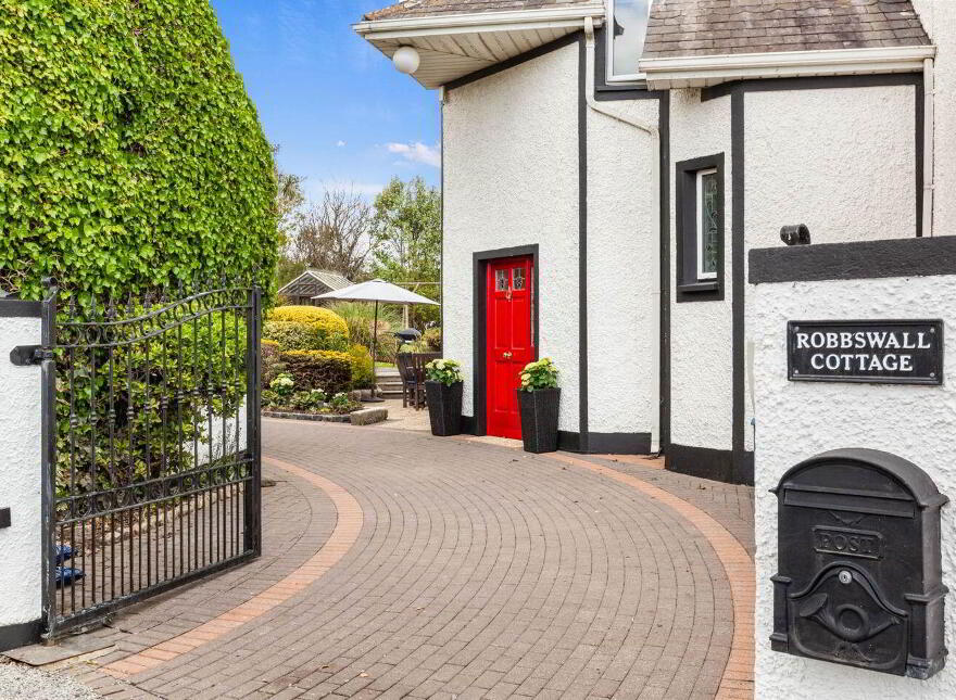 Robbswall Cottage, Coast Road, Malahide, K36YY90