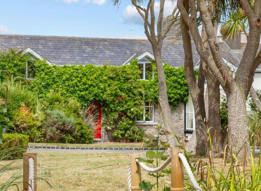 Robbswall Cottage, Coast Road, Malahide, K36YY90