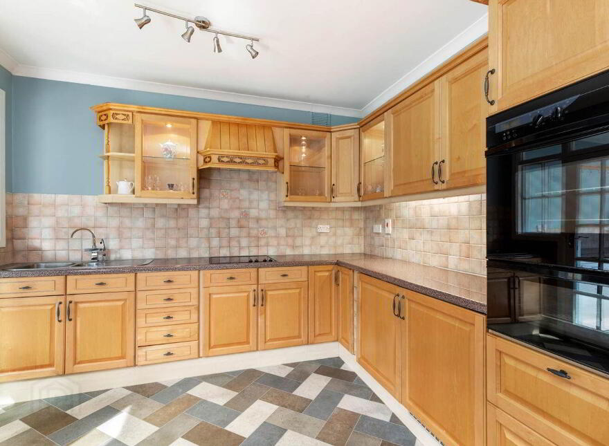6 Sutton Park, Sutton, Sutton, D13E3F9