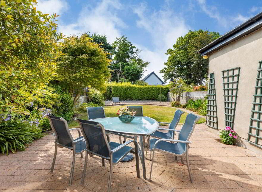 6 Sutton Park, Sutton, Sutton, D13E3F9