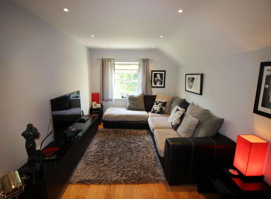 Aharas, Ballingeary, Macroom, P12H702