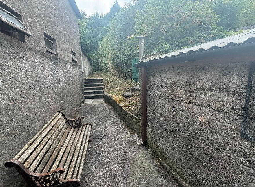 46 Main Street, Macroom, P12NY20