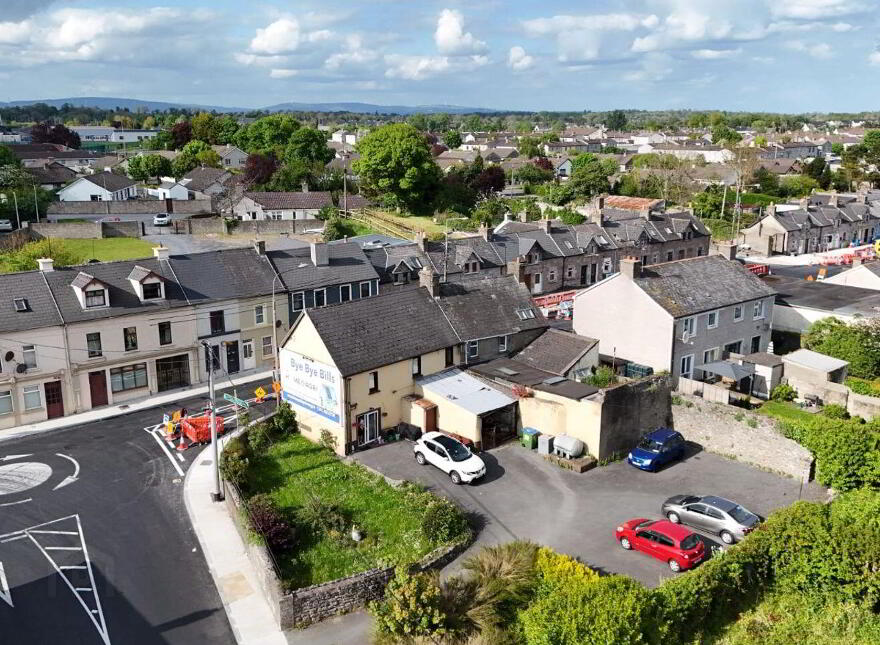 1 East Bank Place, Tipperary Town, E34CD79