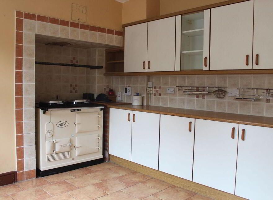 Parochial House, Kilteely, Kilteely, V94Y3V7