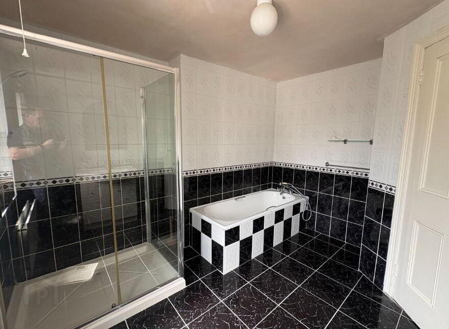 Parochial House, Kilteely, Kilteely, V94Y3V7
