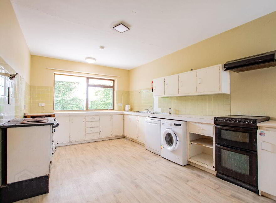 Moate Road, Ballymore, N91FR82