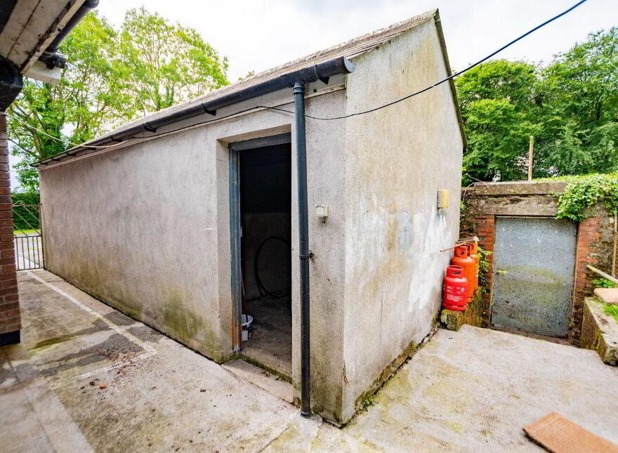 Moate Road, Ballymore, N91FR82