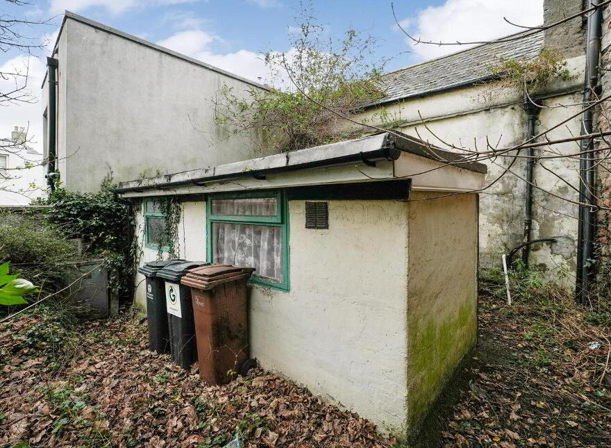 38 Maiden Row, Main Street, Chapelizod, Chapelizod, D20