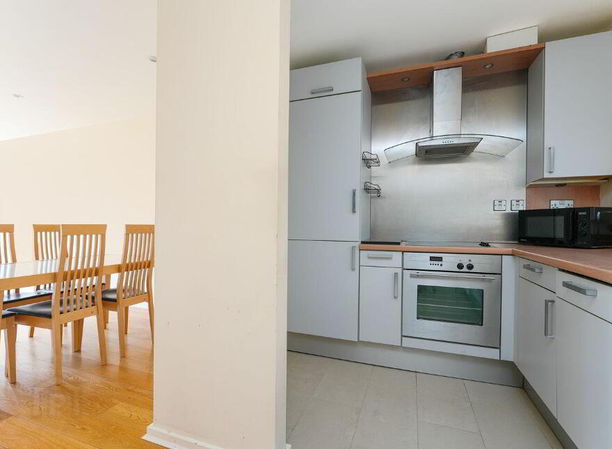 44 Merton Hall, Milltown Avenue, Mount Saint Annes, Milltown, D06