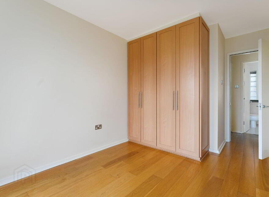 44 Merton Hall, Milltown Avenue, Mount Saint Annes, Milltown, D06