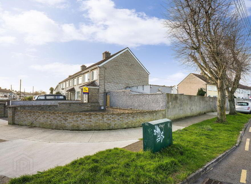 House Plus Site At 2 St. Patrick's Road, Greenhills, Greenhills, D12