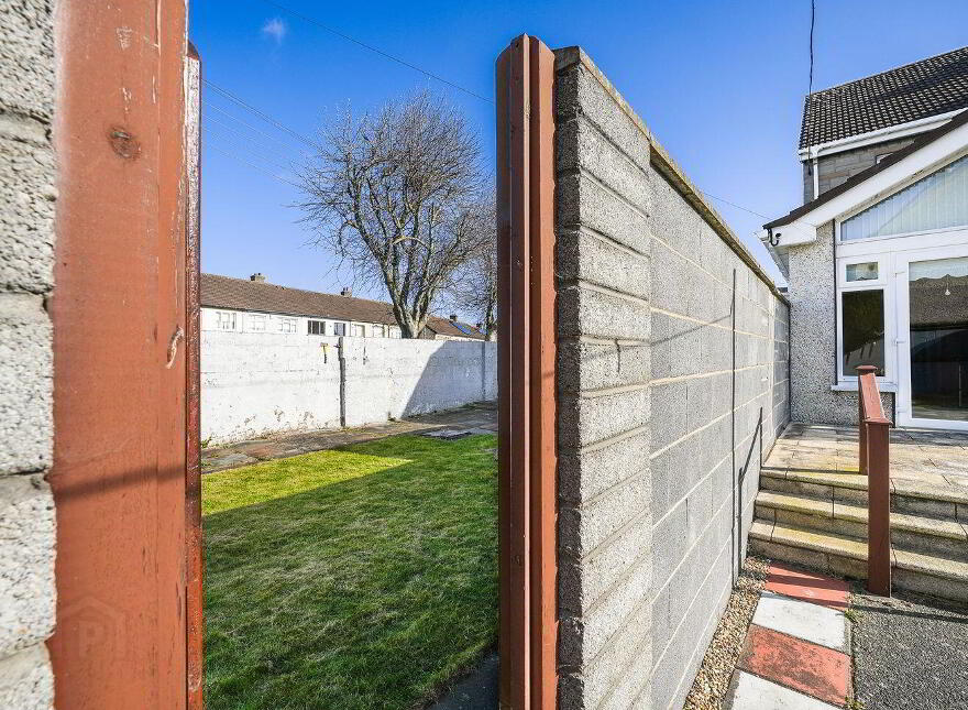 House Plus Site At 2 St. Patrick's Road, Greenhills, Greenhills, D12