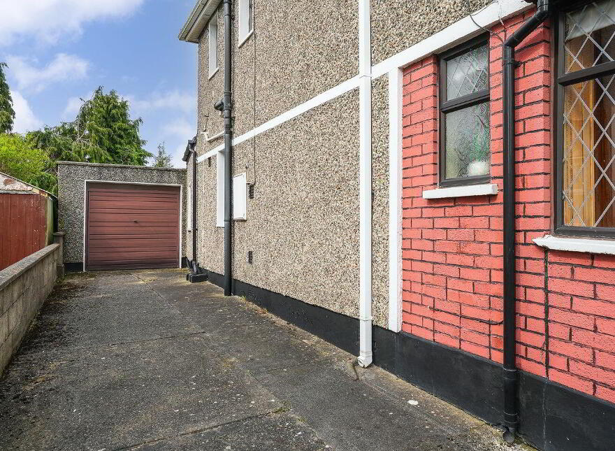 16 Shanard Avenue, Santry, Santry, D09
