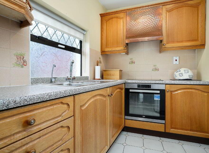 16 Shanard Avenue, Santry, Santry, D09