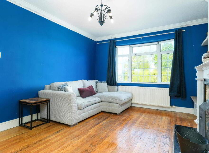 2 Pineview Park, Aylesbury, Dublin 24, D24