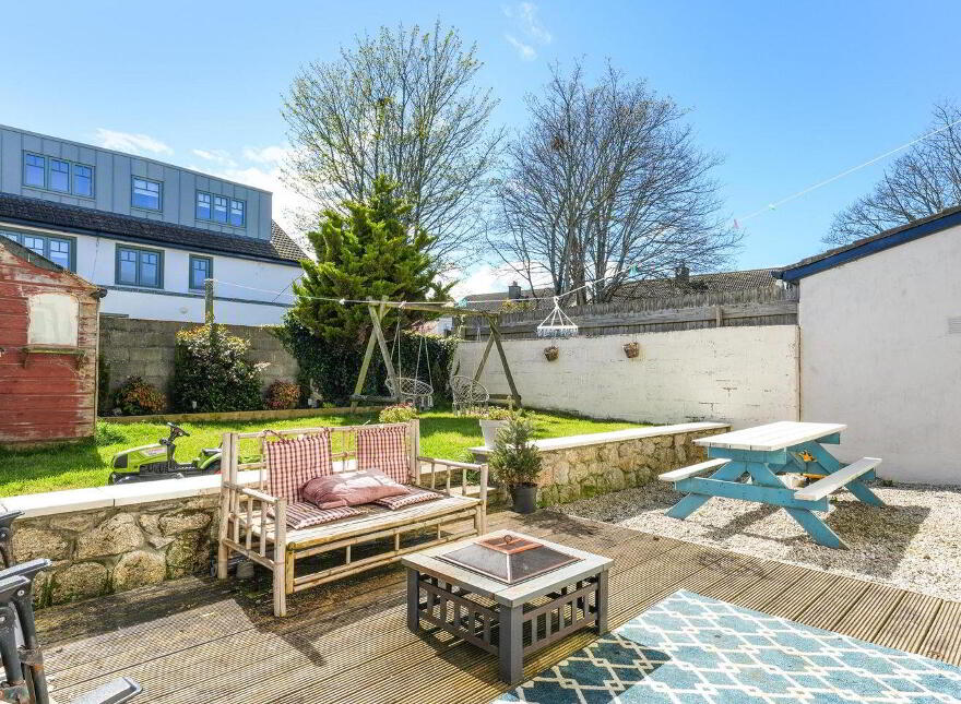 2 Pineview Park, Aylesbury, Dublin 24, D24
