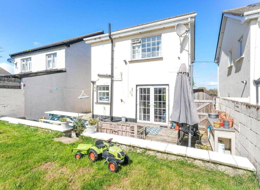 2 Pineview Park, Aylesbury, Dublin 24, D24