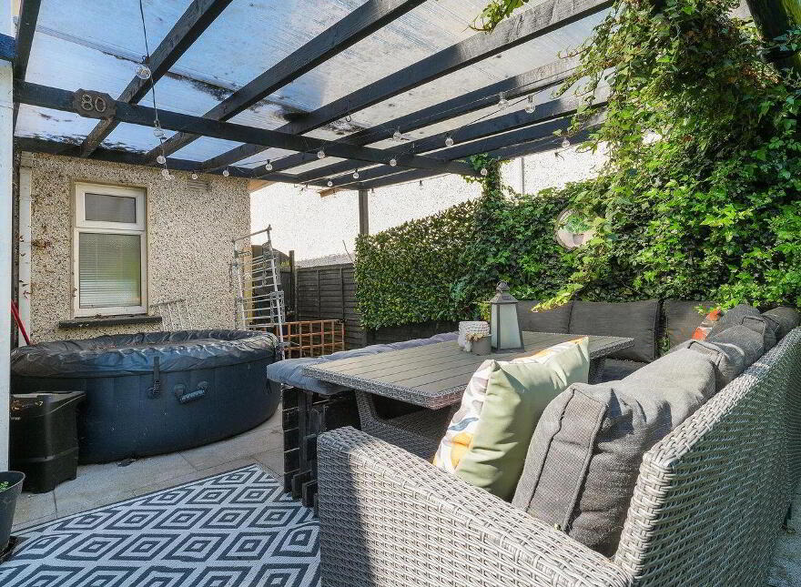 80 Castle Riada Avenue, Lucan