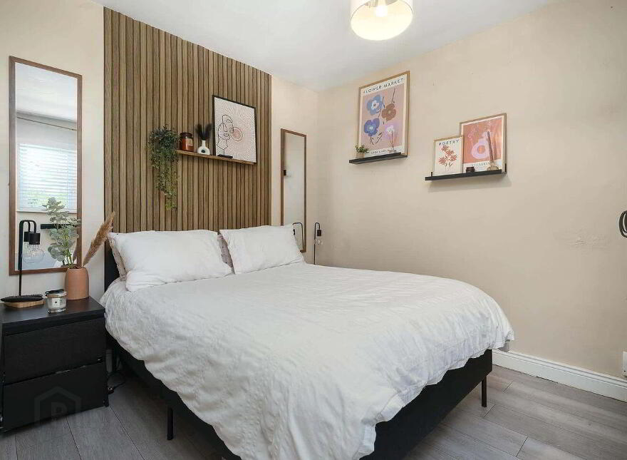 80 Castle Riada Avenue, Lucan