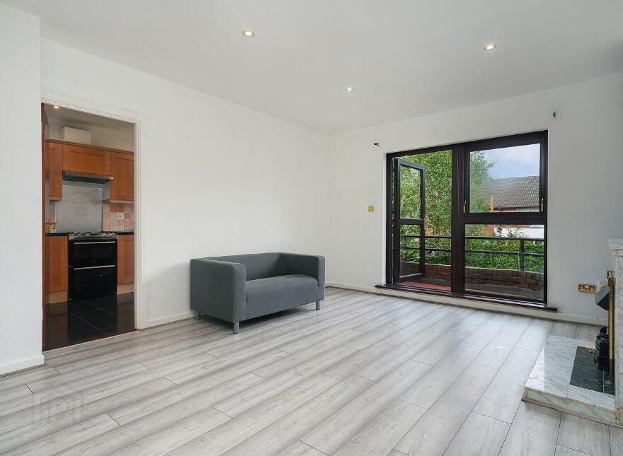 Apartment 4 The Spruce Lodge Castleside Drive, Rathfarnham, Rathfarnham, D14
