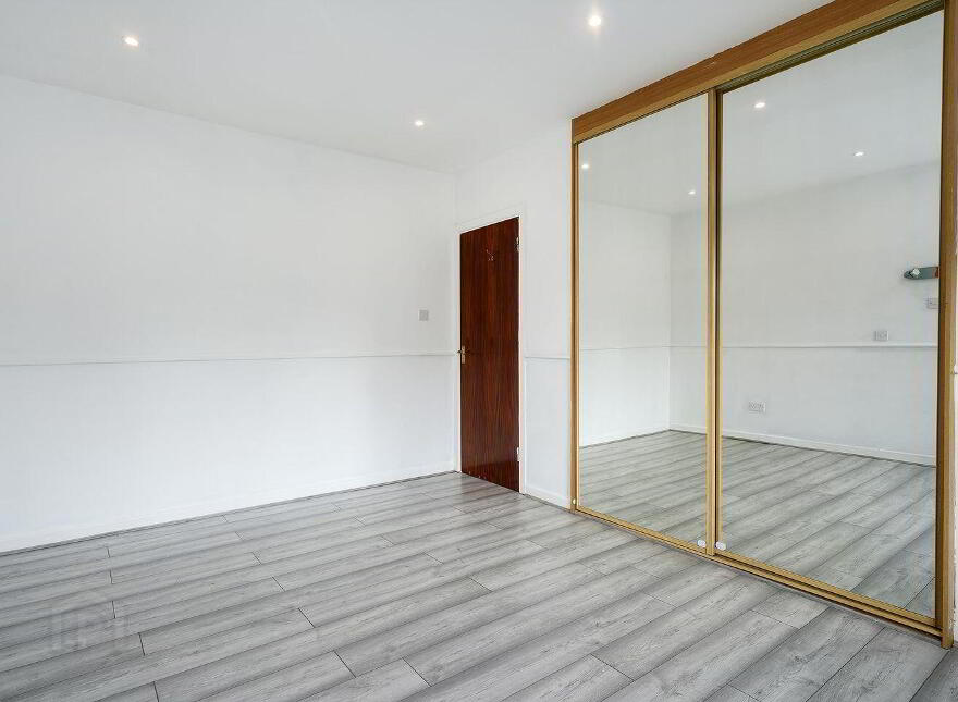 Apartment 4 The Spruce Lodge Castleside Drive, Rathfarnham, Rathfarnham, D14