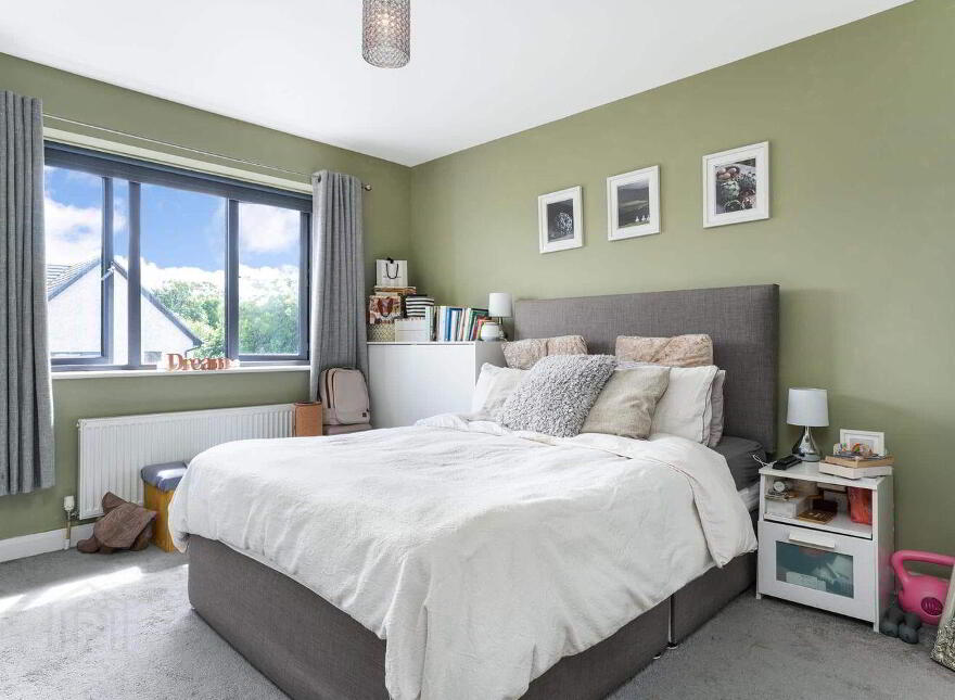 25 Elder Heath View, Kiltipper, Kiltipper, D24