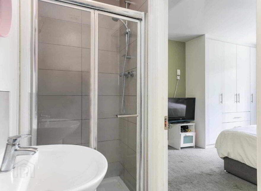 25 Elder Heath View, Kiltipper, Kiltipper, D24